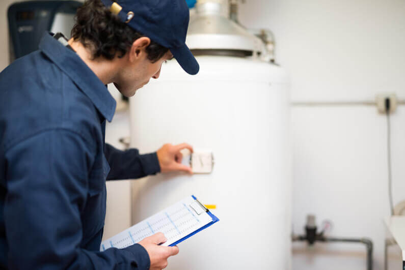 Tankless Water Heater vs Tank: What's the Difference?