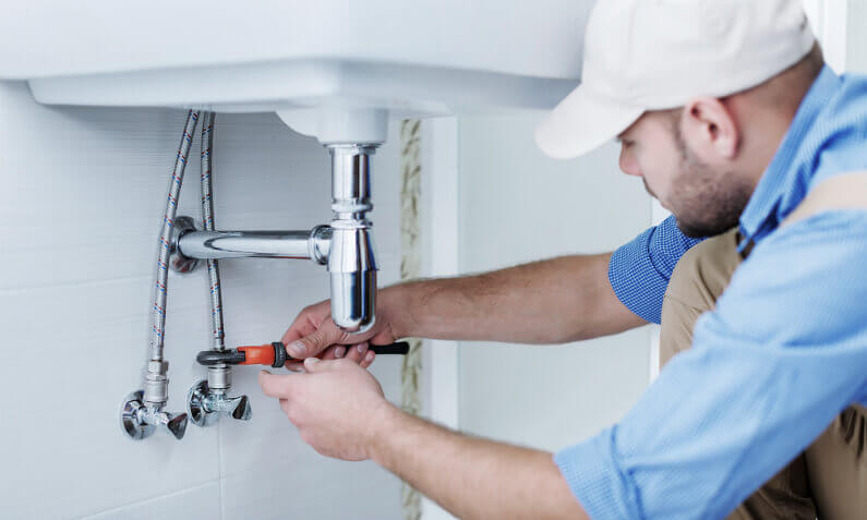 7 Reasons to Hire a Plumber for Homes in New Orleans